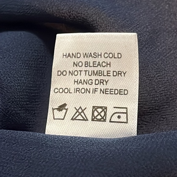 NWT TULAROSA Deep Indigo Top Size XS - Picture 10 of 11